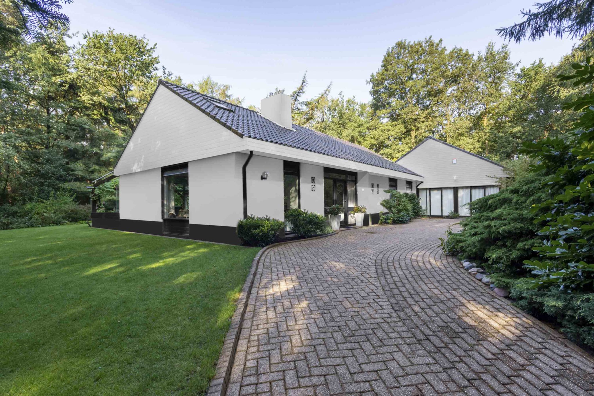 Tips for photographing Real Estate Exteriors